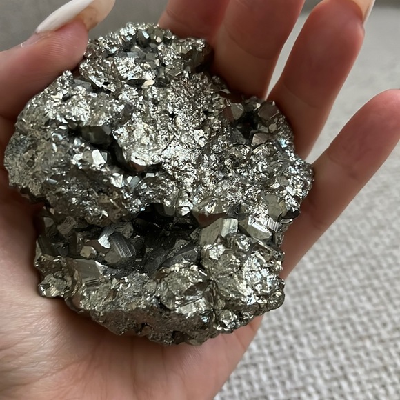 Pyrite Chunk for Abundance Crystal Healing - Picture 7 of 9